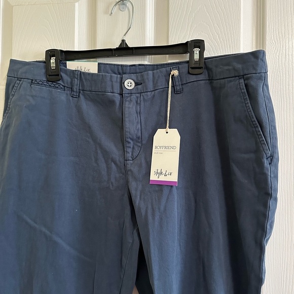 Style & Co NWT Navy (New Uniform Blue) Boyfriend Midrise Pants Size: 16 - Picture 2 of 5